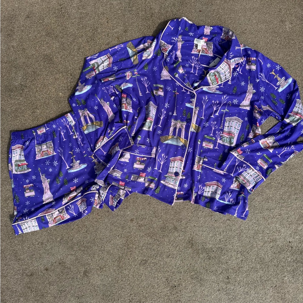 Beauty Sleep Social, NYC Cityscape, Pajama Set, Size Large (Juniors)